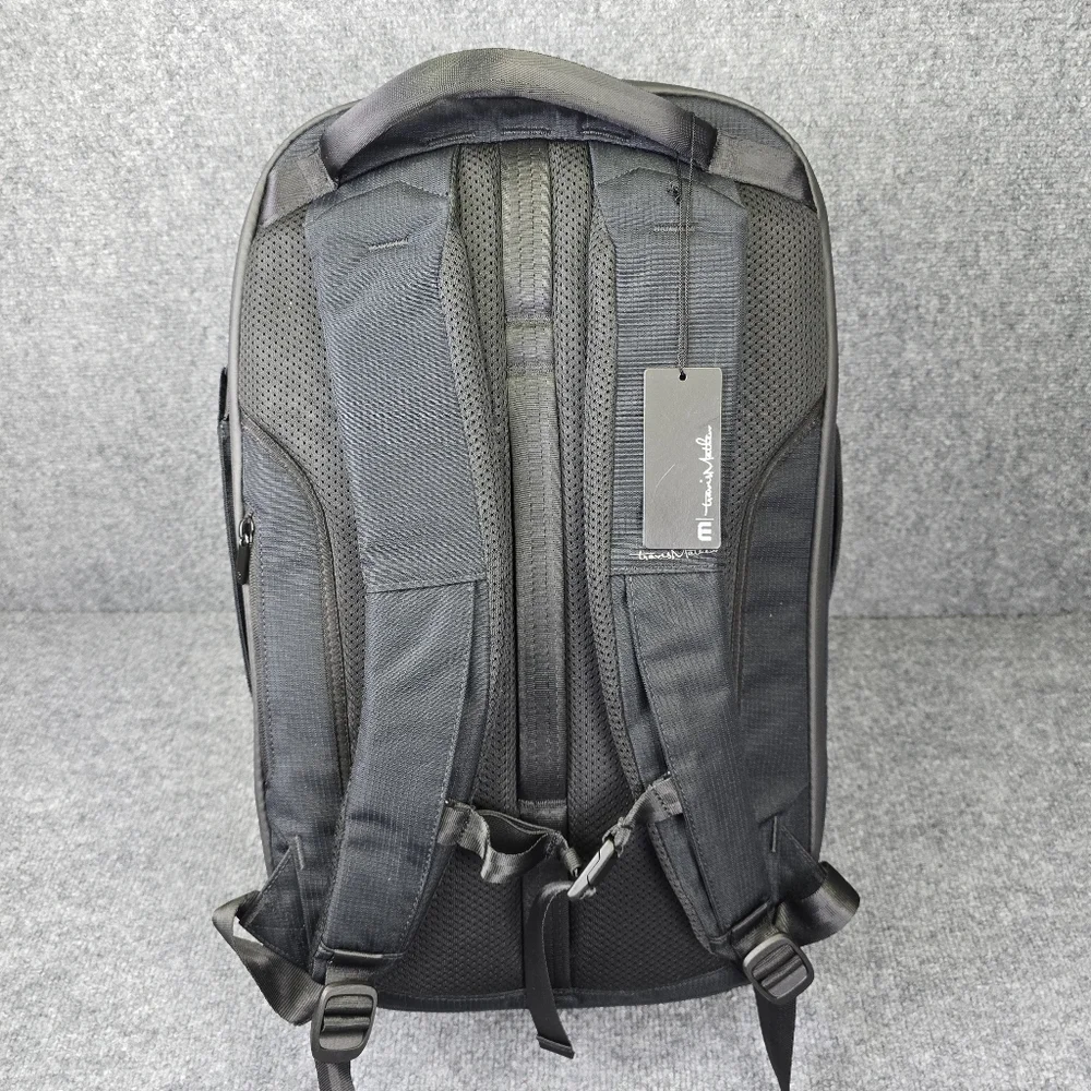 TravisMathew Lateral Backpack TMB107 Black NWT - Padded 16